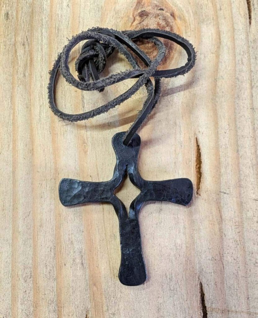 forge like a viking cross sfsL HvaAde